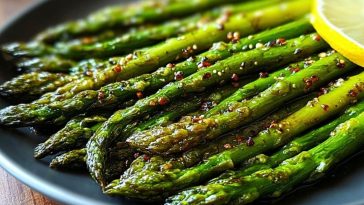 Delicious Roasted Asparagus Recipe: A Simple and Flavorful Side Dish